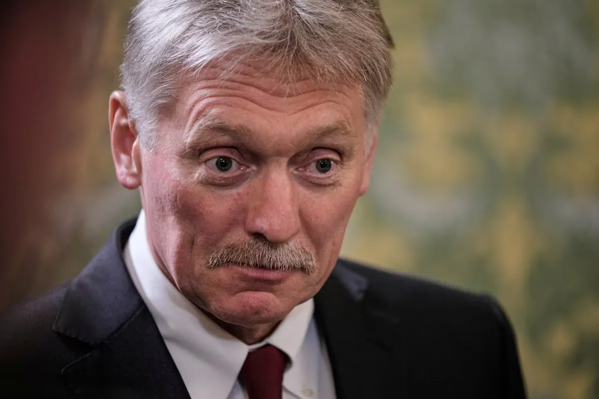 Кремль говорить про «нову парадигму», але повторює стару війну